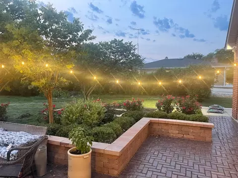 Exterior - 1802 Jared Dr, Crest Hill, IL 60403 photo 9 of 10
