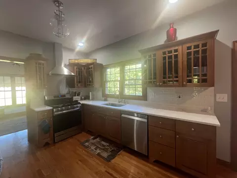 Kitchen - 1802 Jared Dr, Crest Hill, IL 60403 photo 1 of 3