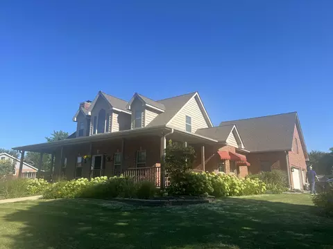 Exterior - 1802 Jared Dr, Crest Hill, IL 60403 photo 7 of 10