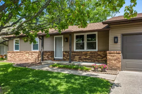 2608 Hathaway Dr, Champaign, IL 61821 photo 23