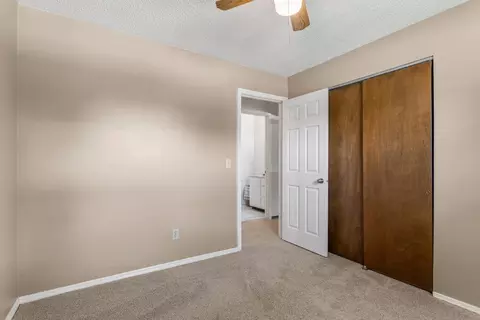 2608 Hathaway Dr, Champaign, IL 61821 photo 13