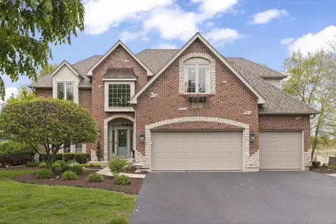 26624 Lindengate Cir, Plainfield, IL 60585