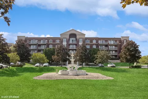 7011 W Touhy Ave #305, Niles, IL 60714
