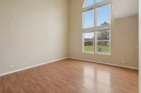 Living - 24817 W Gates Ct, Plainfield, IL 60585 photo 3 of 6