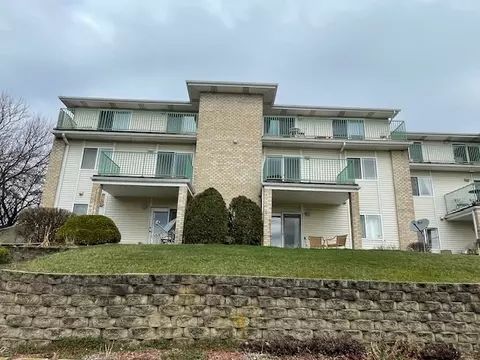 2038 Manico Ct #200, Crest Hill, IL 60403
