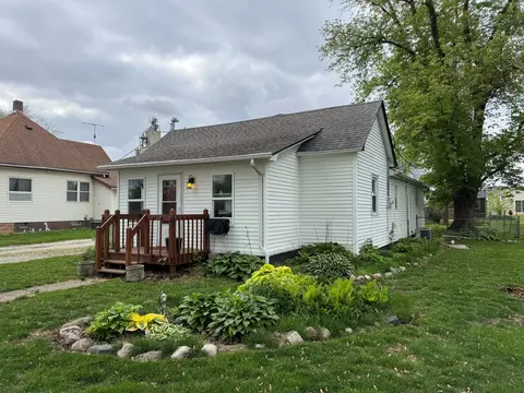 Exterior - 206 E Main, Royal, IL 61871 photo 1 of 3