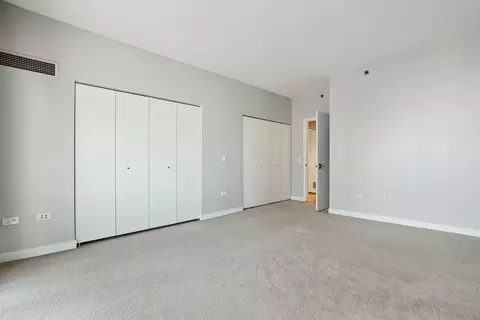 Bedroom - 8 E Randolph St #2703, Chicago, IL 60601 photo 4 of 4