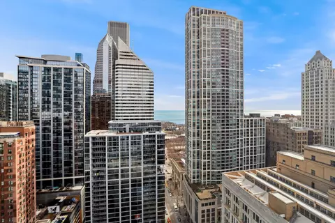 View/Area - 8 E Randolph St #2703, Chicago, IL 60601 photo 2 of 2