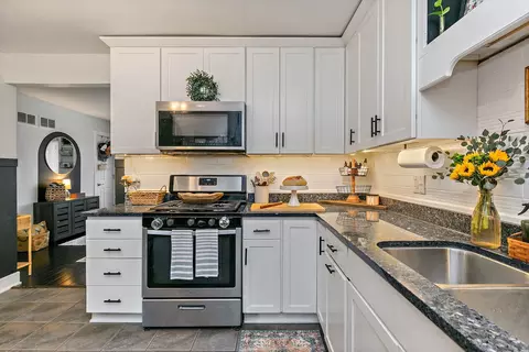 Kitchen - 780 Watson Dr, Genoa, IL 60135 photo 3 of 6