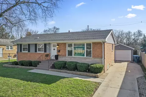 451 S Mayfair Pl, Chicago Heights, IL 60411