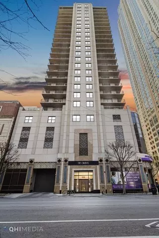 635 N Dearborn St #2604, Chicago, IL 60654