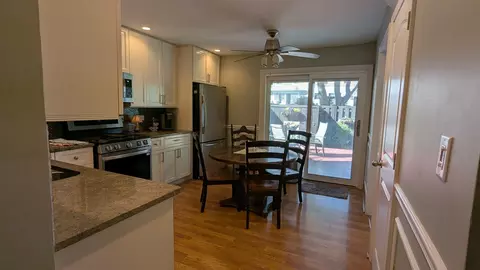 2062 Danbury Pl, Hoffman Estates, IL 60169 photo 35