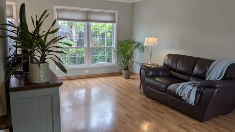 2062 Danbury Pl, Hoffman Estates, IL 60169 photo 7