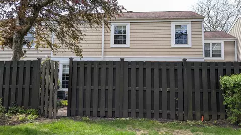 2062 Danbury Pl, Hoffman Estates, IL 60169 photo 22