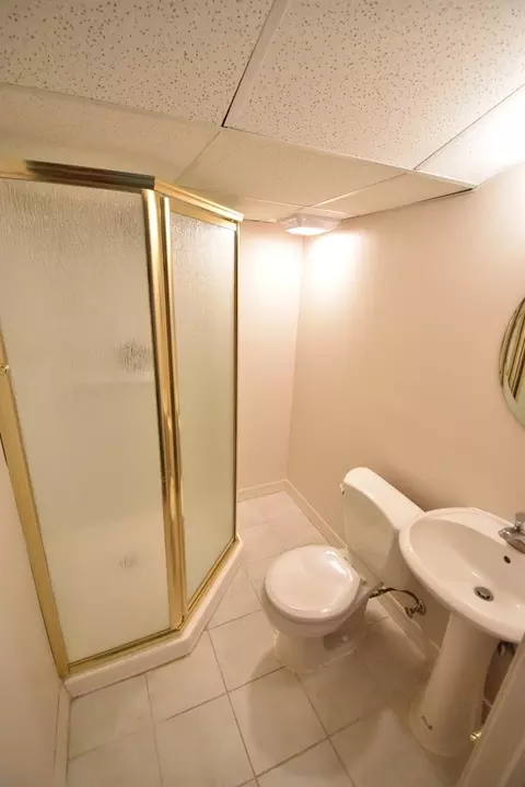 1825 Kelberg Ave, Hoffman Estates, IL 60192 photo 25