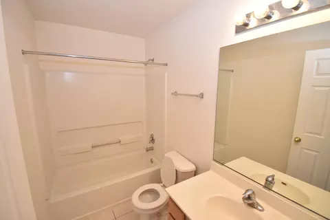 1825 Kelberg Ave, Hoffman Estates, IL 60192 photo 19