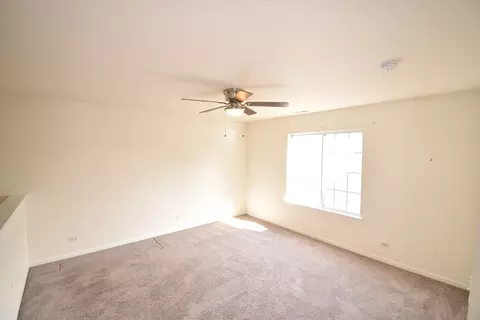 1825 Kelberg Ave, Hoffman Estates, IL 60192 photo 15