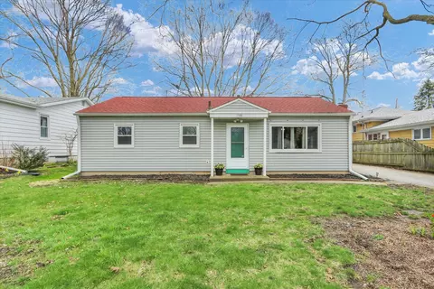 1106 S Cottage Grove Ave, Urbana, IL 61801