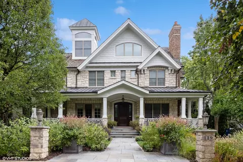 119 N Lincoln Ave, Hinsdale, IL 60521