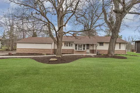3 N N531 N Locust Ave, West Chicago, IL 60185