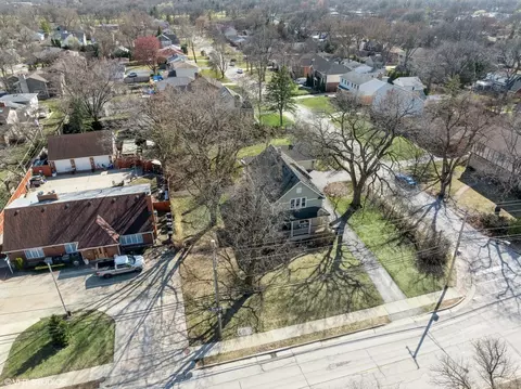 View/Area - 2801 Glenview Rd, Glenview, IL 60025 photo 5 of 5