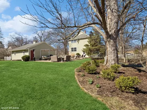 Exterior - 2801 Glenview Rd, Glenview, IL 60025 photo 7 of 13