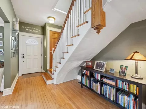 Entry Way - 2801 Glenview Rd, Glenview, IL 60025 photo 1 of 2
