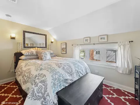 Bedroom - 2801 Glenview Rd, Glenview, IL 60025 photo 4 of 4