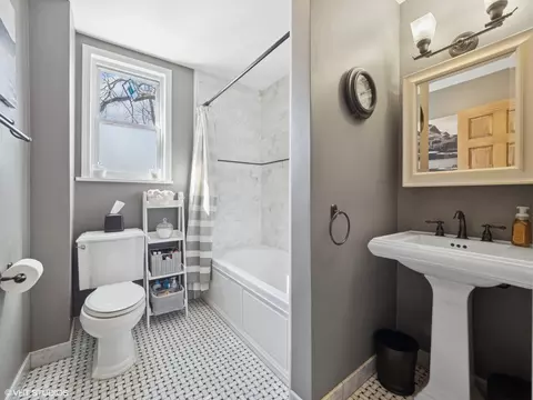 Bath - 2801 Glenview Rd, Glenview, IL 60025 photo 1 of 3