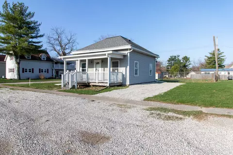 104 S Main St, Arrowsmith, IL 61722 photo 24