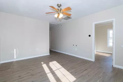 104 S Main St, Arrowsmith, IL 61722 photo 5