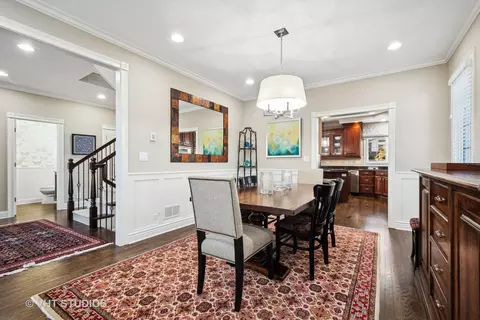 Dining - 2139 Center Ave, Northbrook, IL 60062 photo 4 of 6