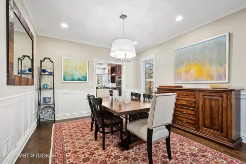 Dining - 2139 Center Ave, Northbrook, IL 60062 photo 3 of 6