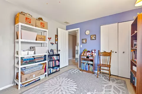 Bedroom - 4 Creekside Cir #D, Elgin, IL 60123 photo 6 of 6