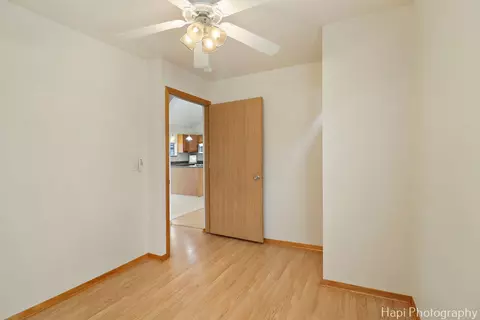 Bedroom - 702 Oriole Trl, Mchenry, IL 60051 photo 2 of 4