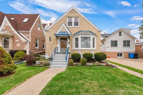 3004 N Oconto Ave, Chicago, IL 60707