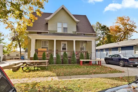 503 E Mulberry St, Normal, IL 61761 photo 1