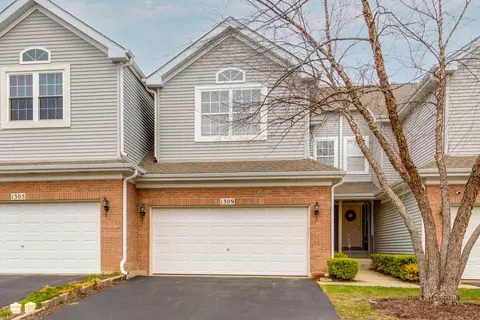 1309 Leonard Dr, Schaumburg, IL 60193
