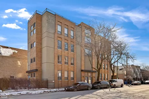 1959 W Superior St #1, Chicago, IL 60622