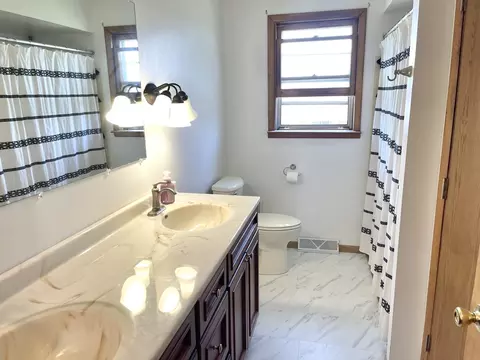 Bath - 1011 W 3rd St, Spring Valley, IL 61362 photo 1 of 2