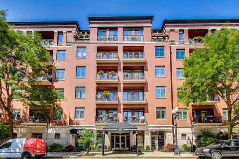1414 N Wells St #608, Chicago, IL 60610