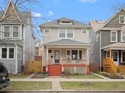 1540 W Hood Ave, Chicago, IL 60660