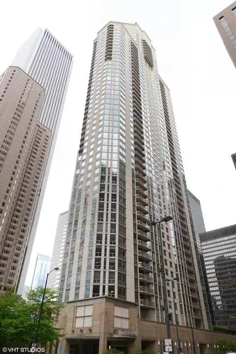 222 N Columbus Dr #4602, Chicago, IL 60601