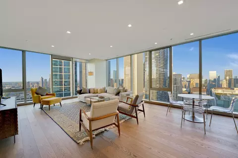 Living - 363 E Wacker Dr #4201, Chicago, IL 60601 photo 4 of 6