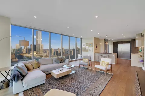 Living - 363 E Wacker Dr #4201, Chicago, IL 60601 photo 3 of 6