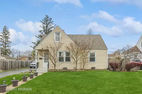 10440 W Dickens Ave, Melrose Park, IL 60164
