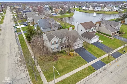 View/Area - 2704 Discovery Dr, Plainfield, IL 60586 photo 8 of 9