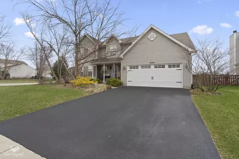 Exterior - 2704 Discovery Dr, Plainfield, IL 60586 photo 2 of 5