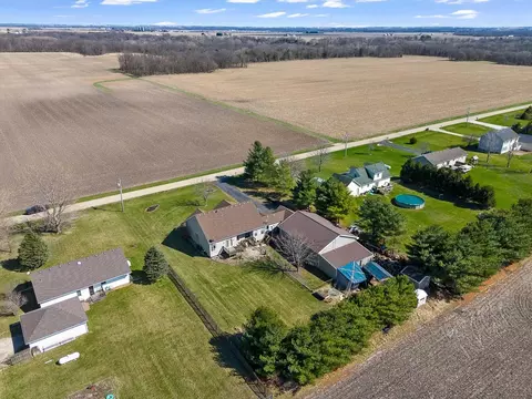 View/Area - 3885 E 2050th Rd, Serena, IL 60549 photo 4 of 4