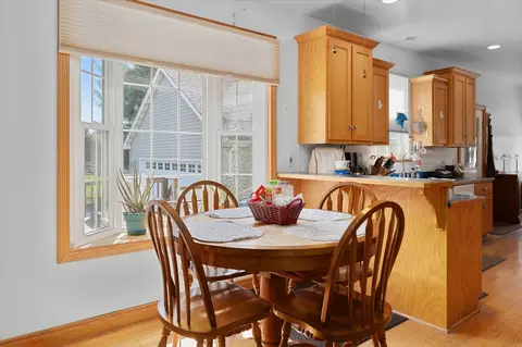 Dining - 3885 E 2050th Rd, Serena, IL 60549 photo 2 of 2
